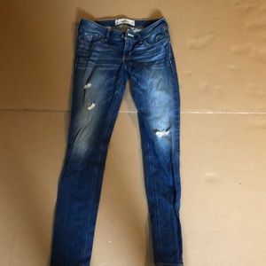 Hollister size 1S distressed jeans